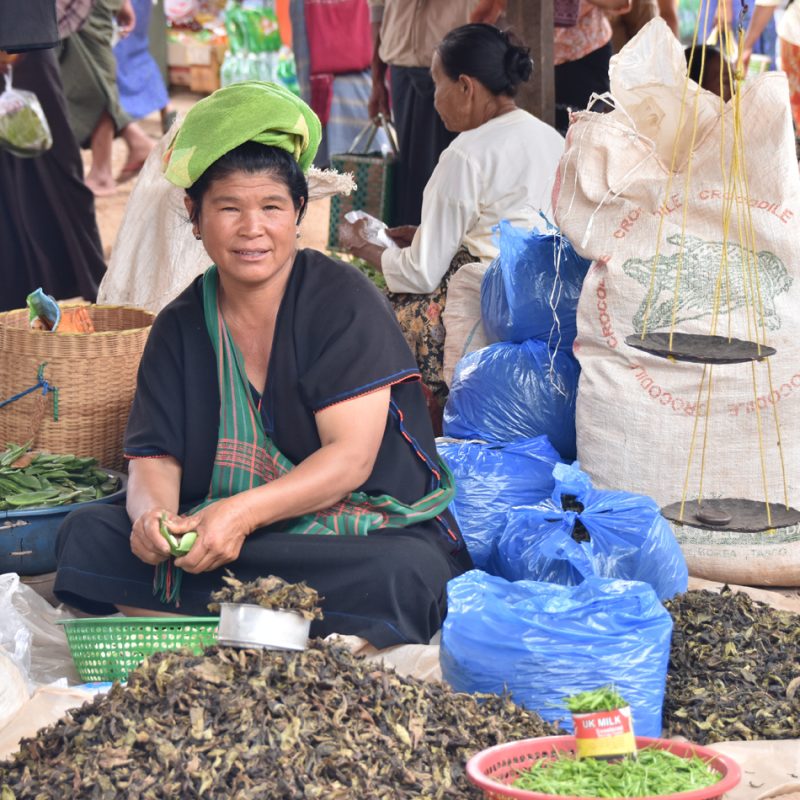 Pa O lady of Inle's Phaung Taw Oo Market