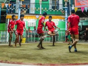 Playing Caneball