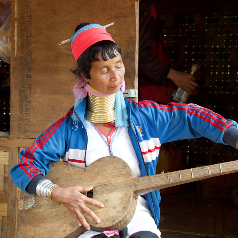 Kayan Long Neck Lady