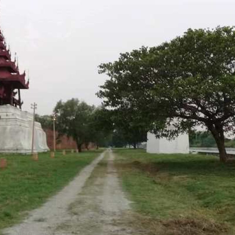 Outer walkway of Royal Palace